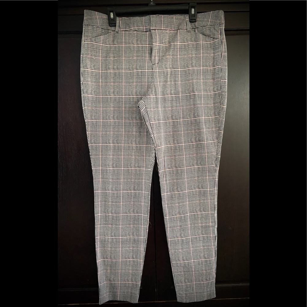 NWOT Old Navy Tweed Print Pants